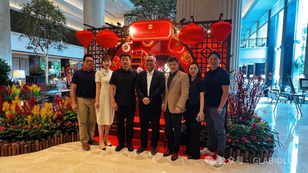 新加坡博士团队打造的 AI 办公产品，挑战微软 Office