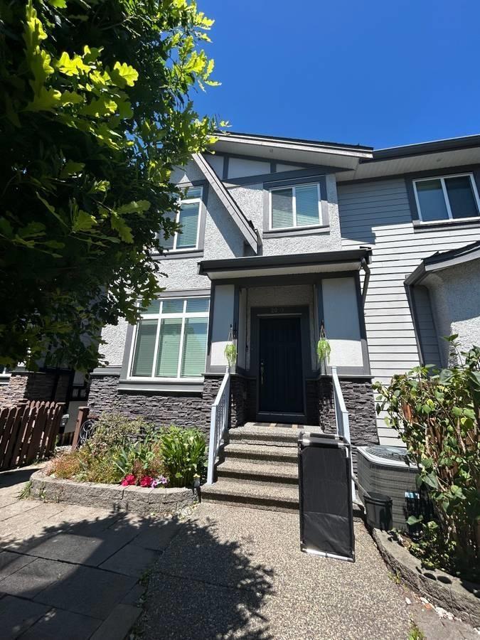 是山姆背叛了阶级，还是中产背叛了国籍？